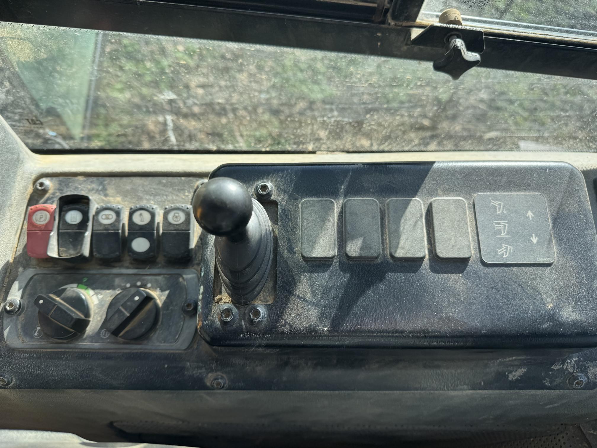 2019 CATERPILLAR D6K2 XL - Image 37